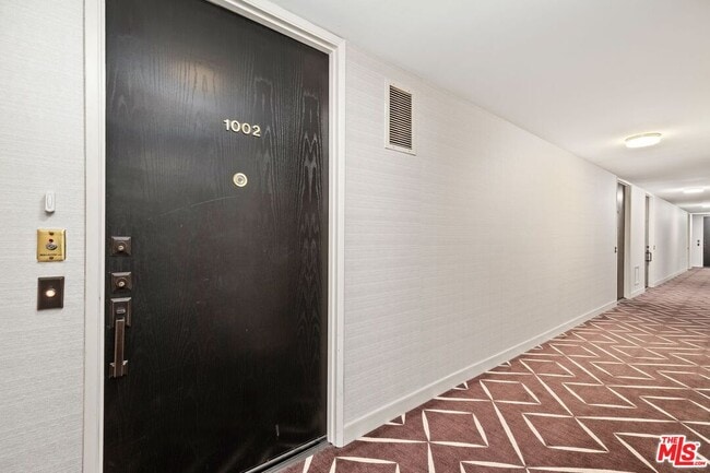 Photo - 10751 Wilshire Blvd Unit 1002