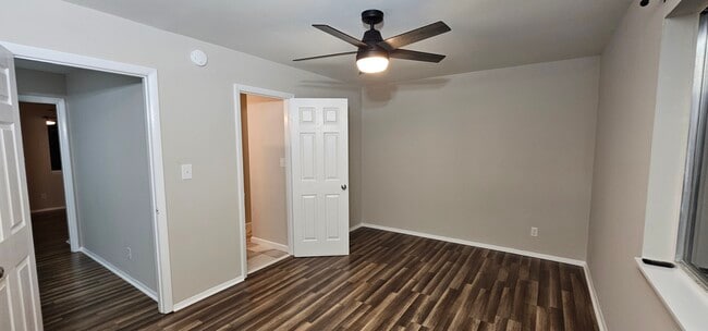 Photo - 220 Elizabeth St Unit A18