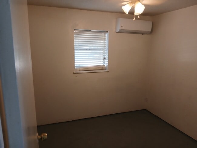 Photo - 6640 Meadow Ave