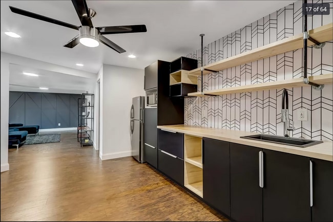 Photo - 6858 Lockridge Dr NW