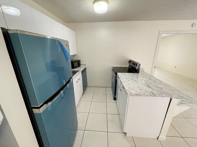 Photo - 1852 My Pl Ln