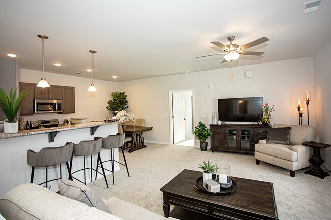 2x2 Living Area - The Grand at Union Cross