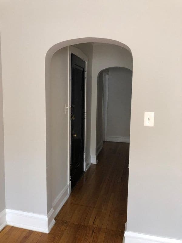 Photo - 6364 N Hermitage Ave