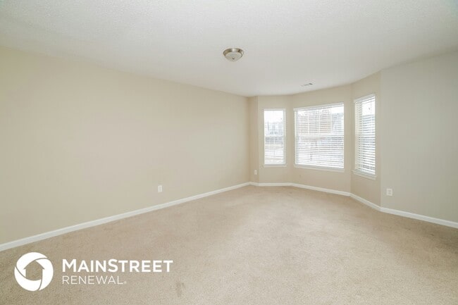 Photo - 6067 Lamp Post Pl