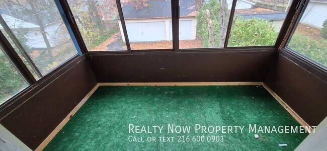 Photo - 3634 Glencairn Rd Unit 3634-UP