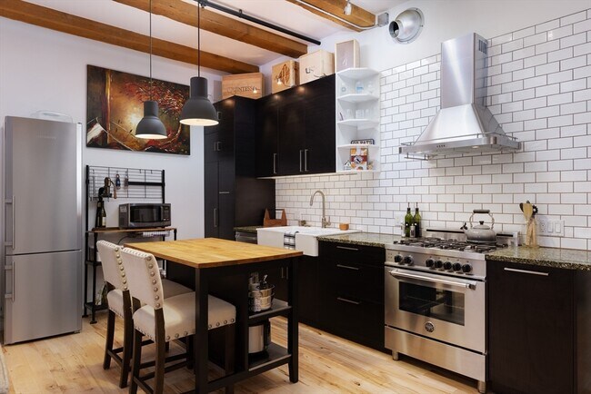 Photo - 21 Wormwood St Unit 310