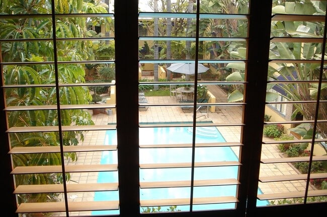 Photo - 1615 Laurel Ave