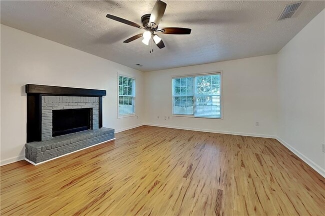 Photo - 3194 Watson Meadow Ln SW