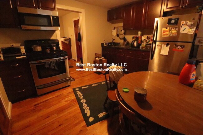 Photo - 429 Franklin St Unit 1R