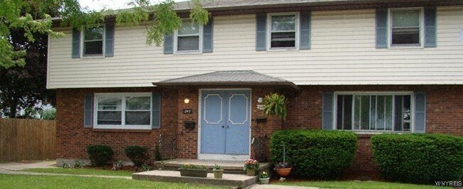 Photo - 243 Sunshine Dr