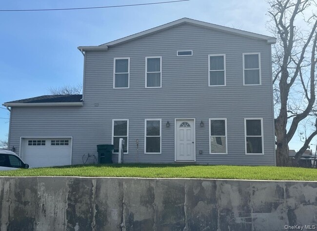 Building Photo - 126 Trafalgar Dr