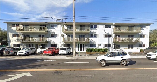 Photo - 13280 NE 6th Ave Unit 208