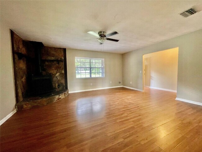 Photo - 3/2 Plant City! Casa