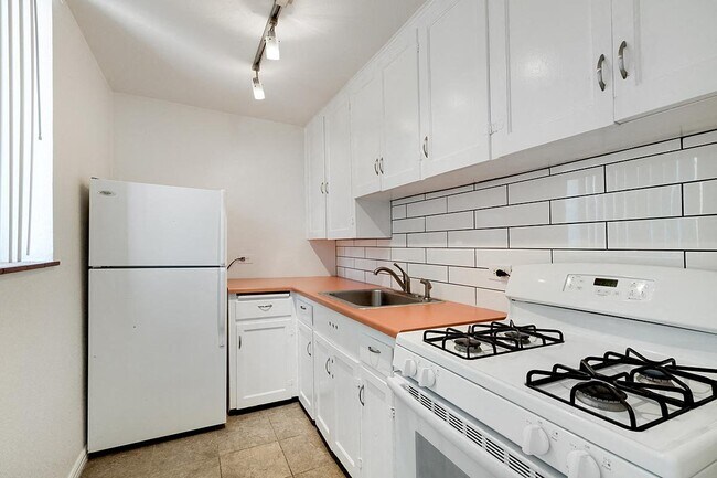 Photo - KOBE Apartments