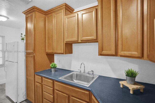 Photo - 1860 Venice Park Dr Unit 213