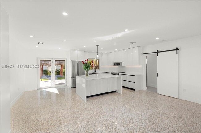 Photo - 6030 SW 109th Ct