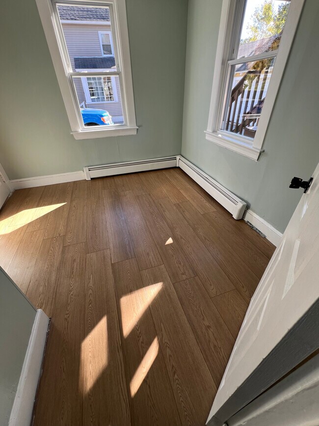 Photo - 16 Garrison St Unit A