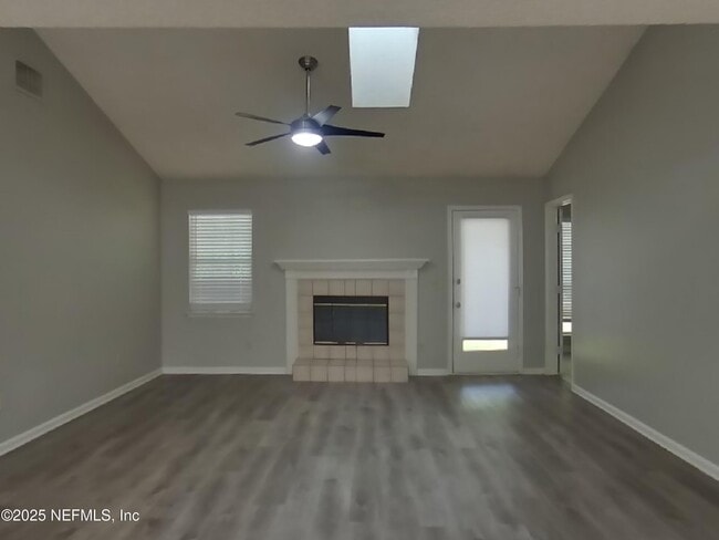 Photo - 3373 Millcrest Pl