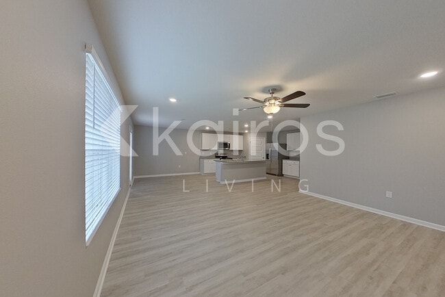 Photo - 4820 Malay Cir