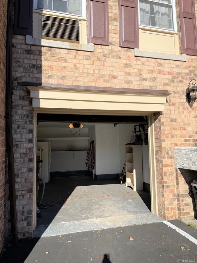 Photo - 205-30 Brian Crescent Unidad 3F