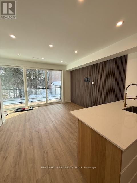 Photo - 886 Byron Ave Unit B