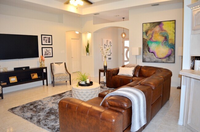 Photo - 2913 N 45th St