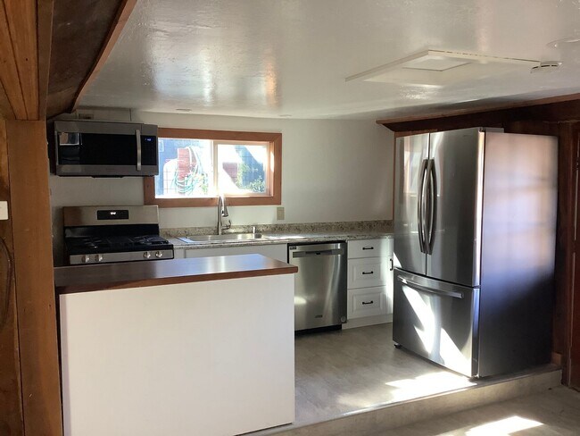 Photo - Cute granny unit studio in Sebastopol