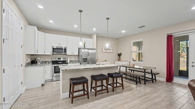 Photo - 1835 Eugenia Ct NW