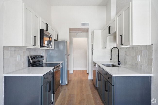 Building Photo - Benton Rental
