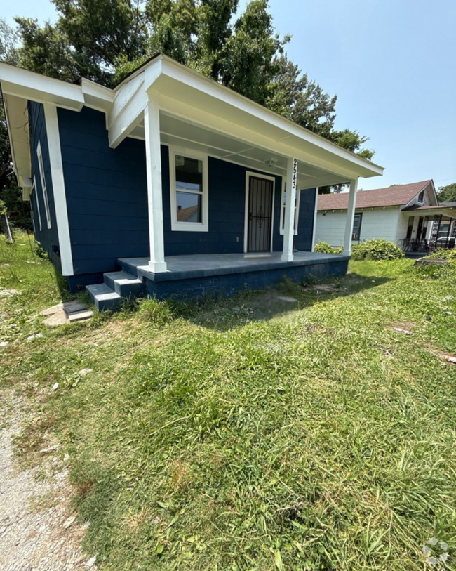 Building Photo - 2543 Pershing Ave Rental