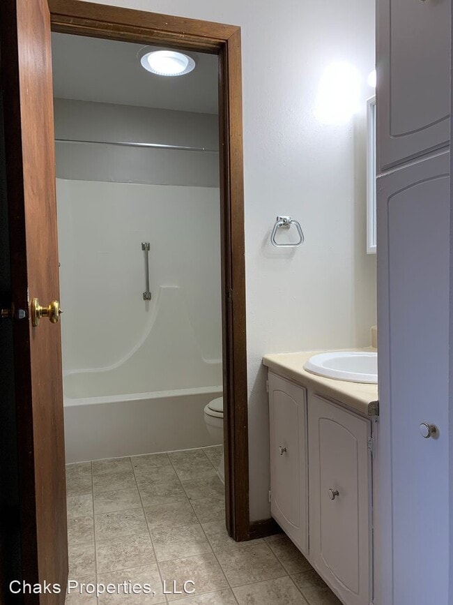 Photo - Sunrise Apartments