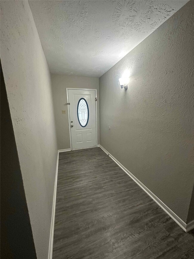 Photo - 6918 Kearney Dr