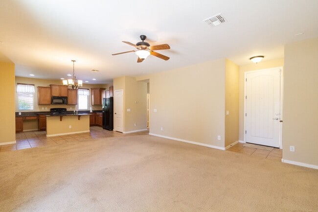 Photo - Fantastic single story, split floor plan h...