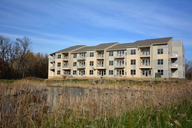 Conservancy Pointe - Conservancy Pointe Apartments