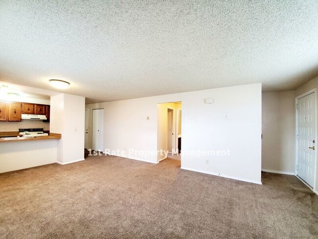 Photo - 23 SW 7th Ave