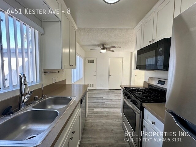 Photo - 6451 Kester Ave Unit 8