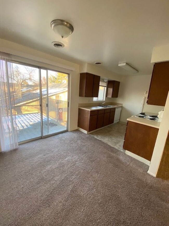 Photo - 178 W Colby Ln