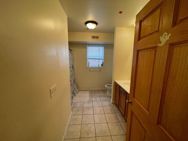 Photo - 1526 N 17th St Unit 2