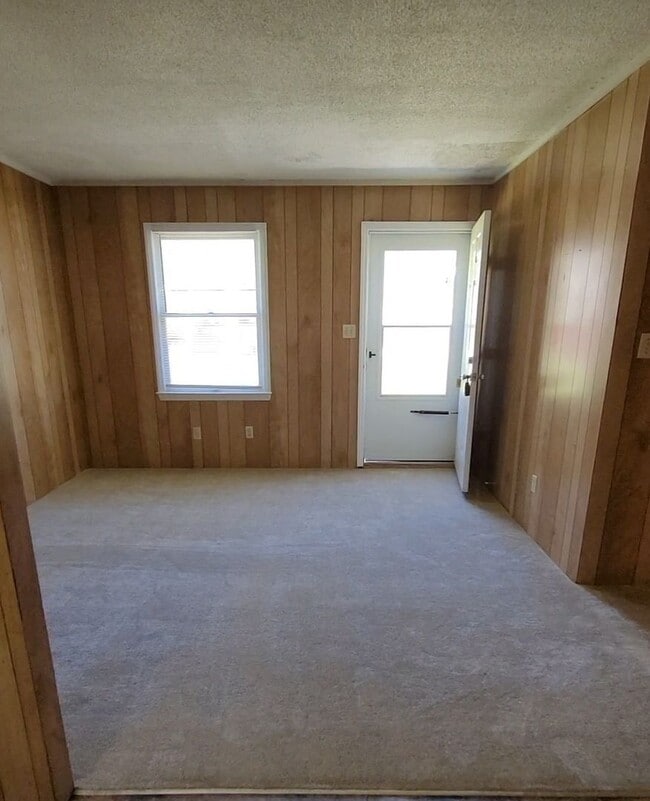 Photo - Available July 1st! 2 BR on Elmhurst!
