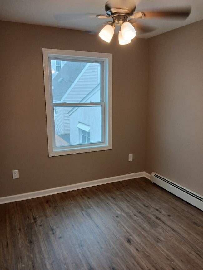 Photo - 60 Carteret Ave Unit 4