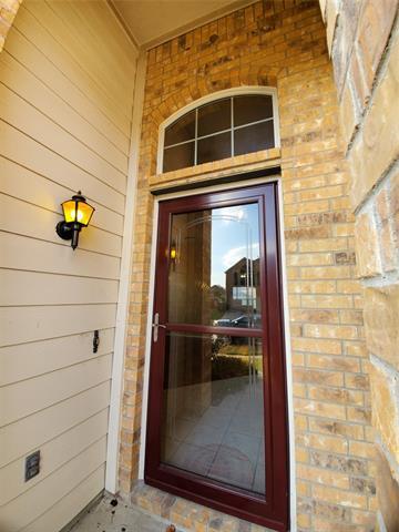 Photo - 4017 Chinaberry Dr