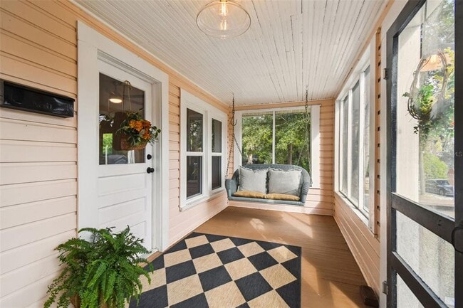 Photo - 459 Bell Ave