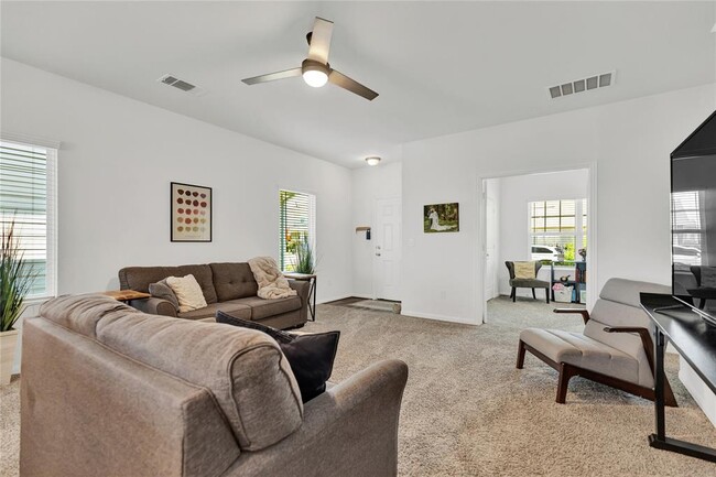 Photo - 103 Bent Creek Dr