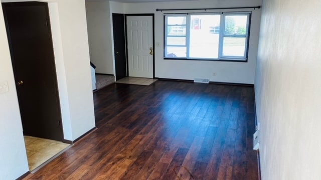 Photo - 305 W 65th St