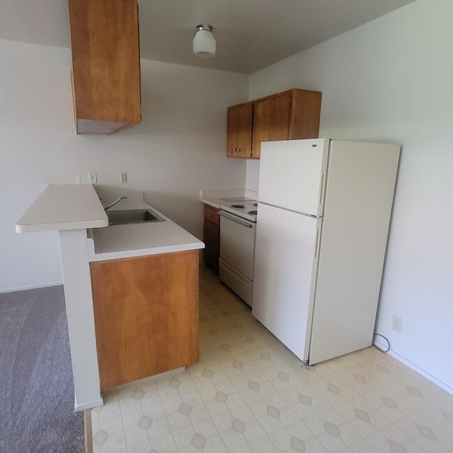 Photo - 1079 Poplar St Unit F