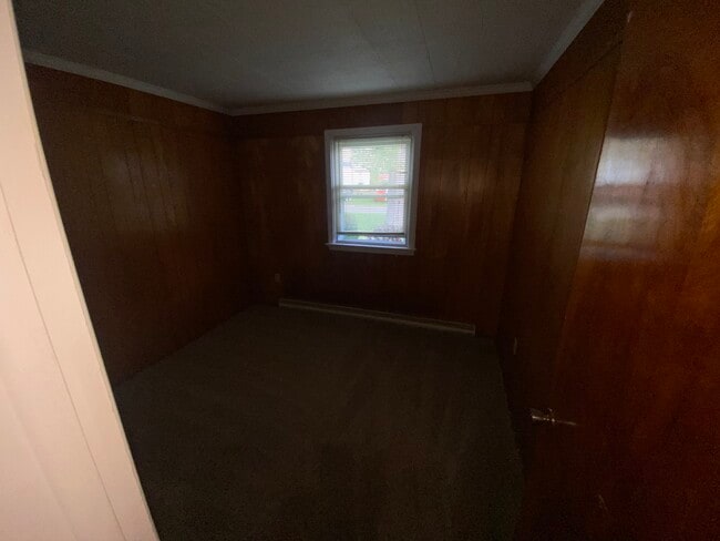Photo - 248 Tuscarawas St SW