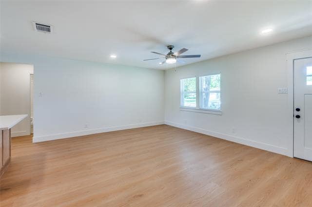 Photo - 418 Goodyear St