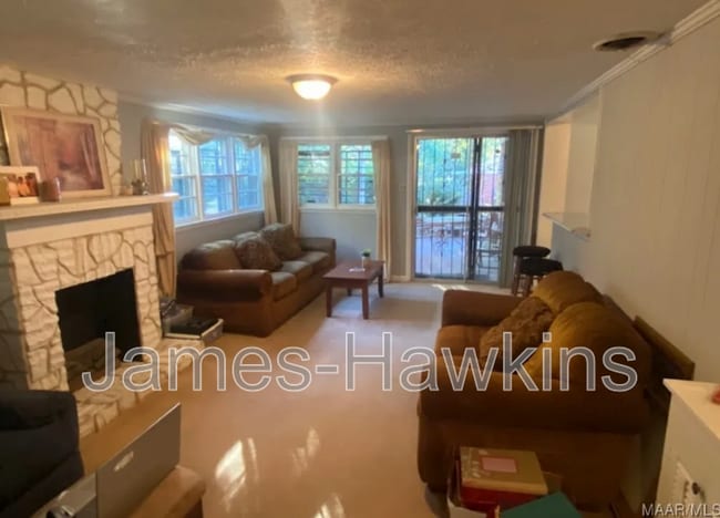 Photo - 1394 Avalon Ln