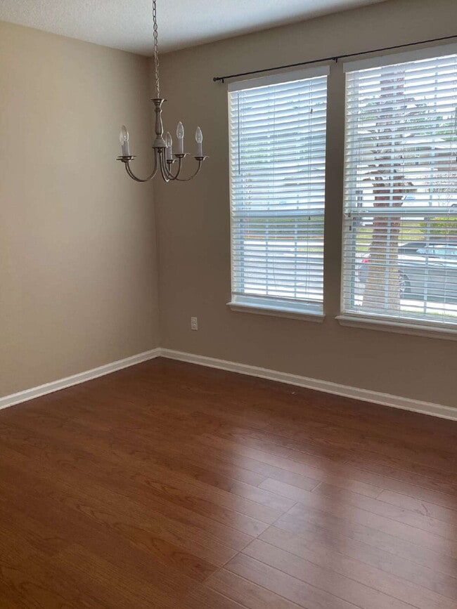 Photo - Beautiful 3-Bedroom Townhome in Desirable Oakleaf Plantation – Available Now! Unit 1812