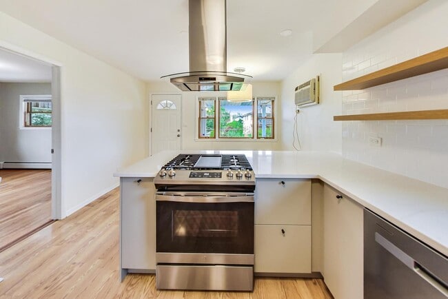 Photo - 16W641 56th Pl Unit 2